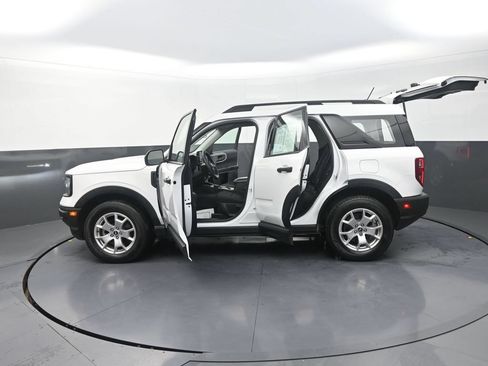 Used 2023 Ford Bronco Sport AWD/4WD image 32