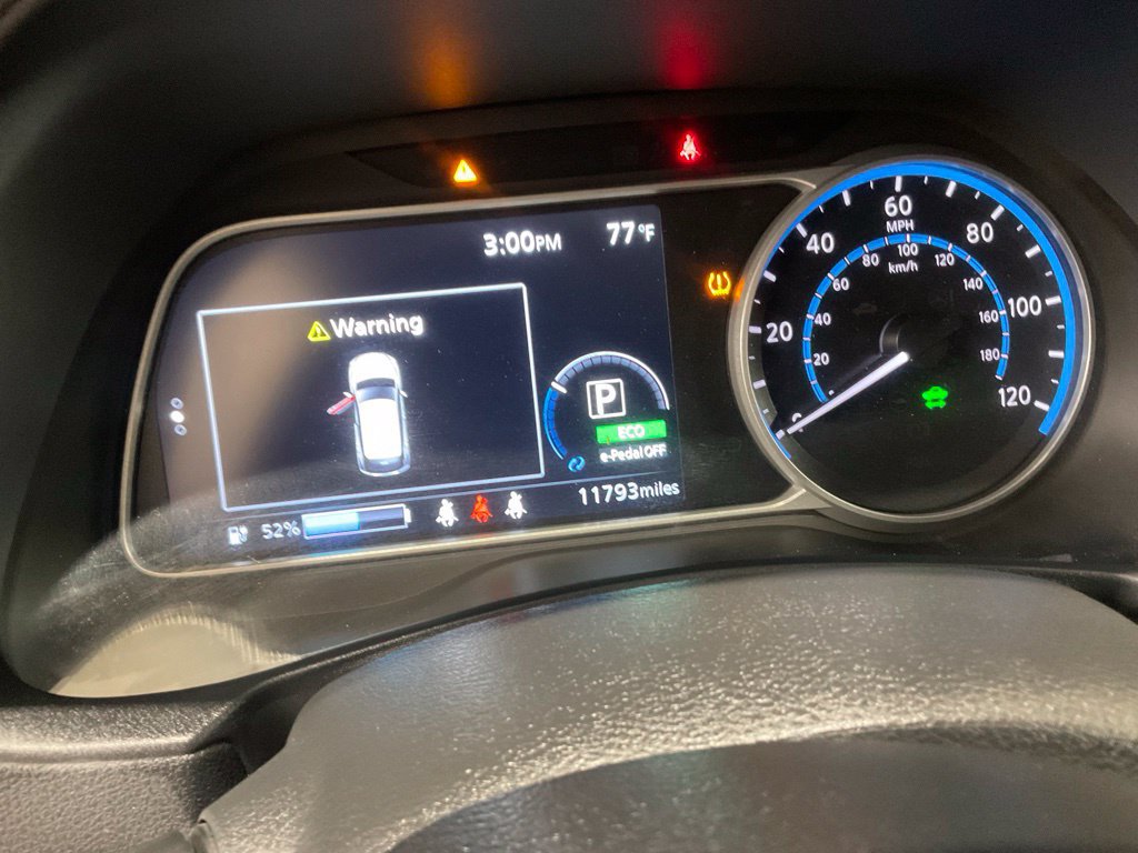 Used 2025 Nissan Leaf S FWD image 16