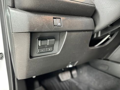 New 2026 Chevrolet Colorado W/T image 16