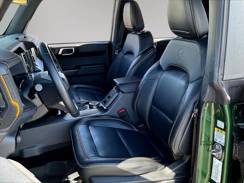 Used 2024 Ford Bronco Badlands image 21