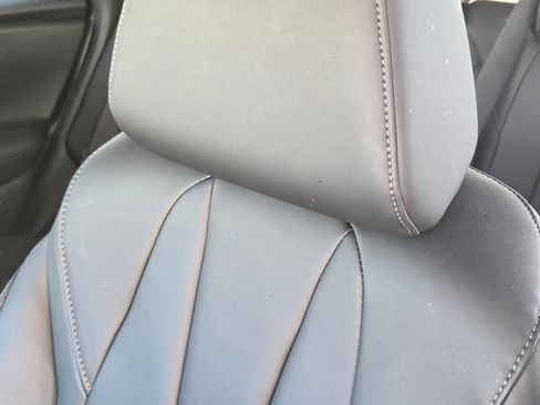 Certified 2025 Acura ADX Base image 23