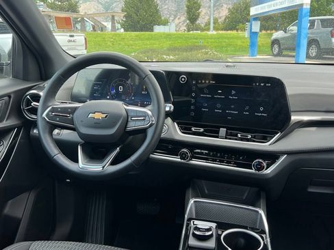 Certified 2026 Chevrolet Equinox LT AWD/4WD image 19