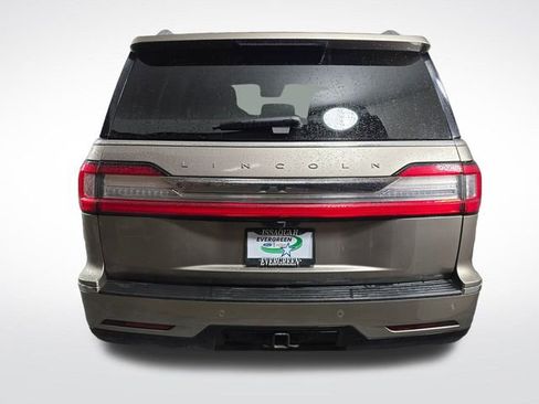 Used 2020 Lincoln Navigator Reserve w/ Luxury Package image 6