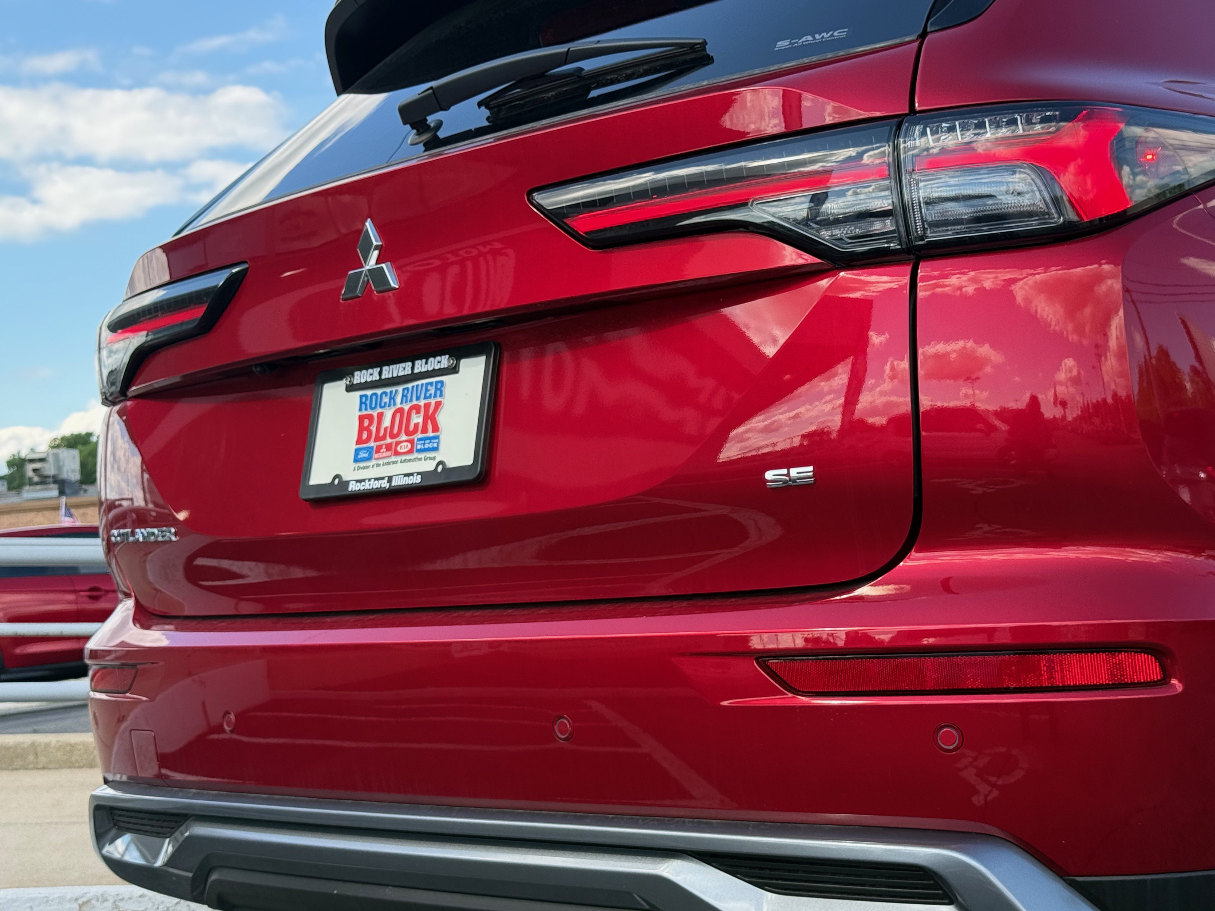New 2026 Mitsubishi Outlander SE AWD/4WD image 16