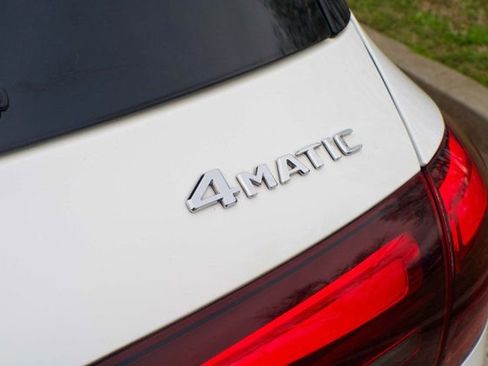 Used 2024 Mercedes-Benz GLE 350 4MATIC image 10