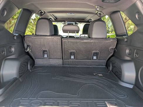 Used 2025 Subaru Forester Touring image 21