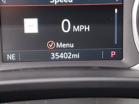 Used 2023 GMC Acadia SLE w/ Driver Convenience Package FWD image 22