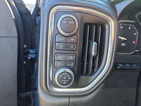 Used 2020 GMC Sierra 2500 AT4 w/ AT4 Premium Package image 33