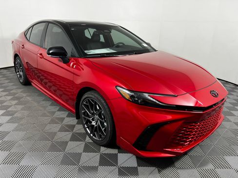 New 2026 Toyota Camry XSE FWD image 3