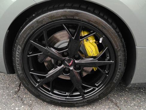 Certified 2022 Chevrolet Corvette Stingray Premium Cpe RWD image 34