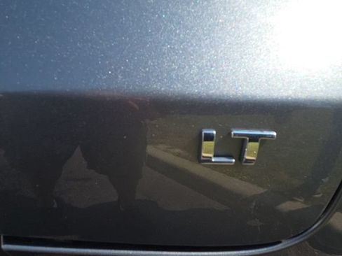 Used 2022 Chevrolet TrailBlazer LT w/ Convenience Package FWD image 49