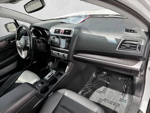 Used 2016 Subaru Outback 2.5i Limited image 21