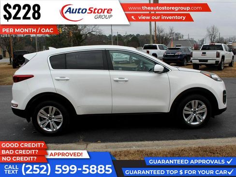 Used 2019 Kia Sportage LX image 5