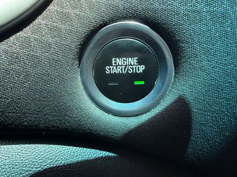 Used 2022 Chevrolet Malibu LT FWD image 26