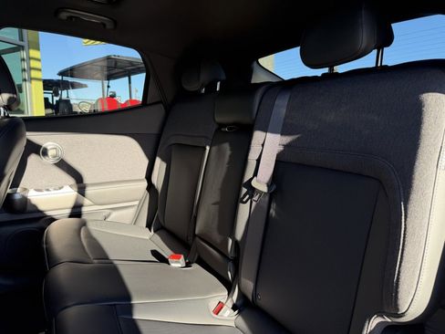 Used 2025 Genesis GV60 RWD image 35