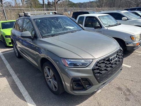 Used 2025 Audi Q5 2.0T Premium image 2