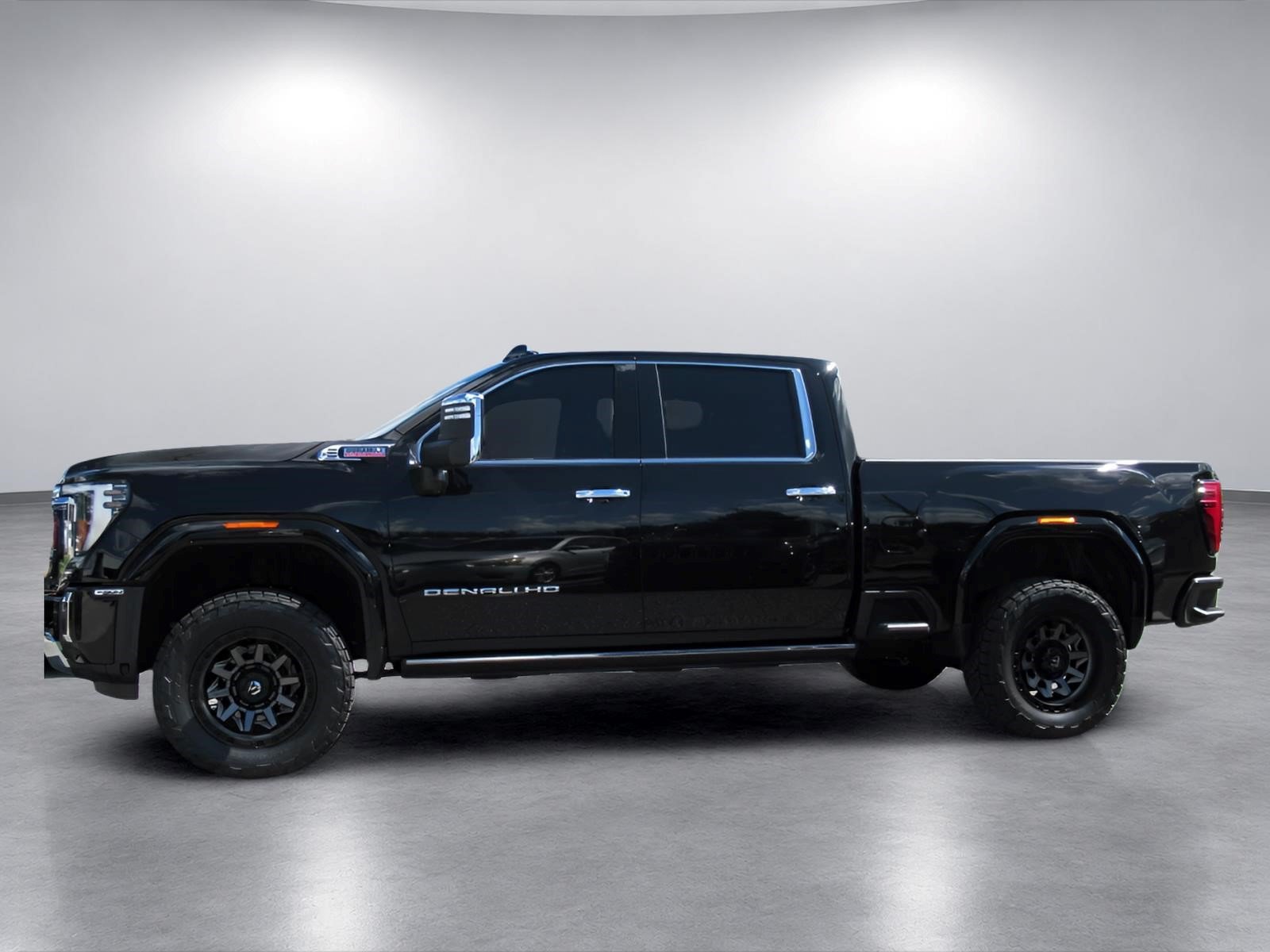 Used 2026 GMC Sierra 2500 Denali w/ Denali Reserve Package AWD/4WD image 4