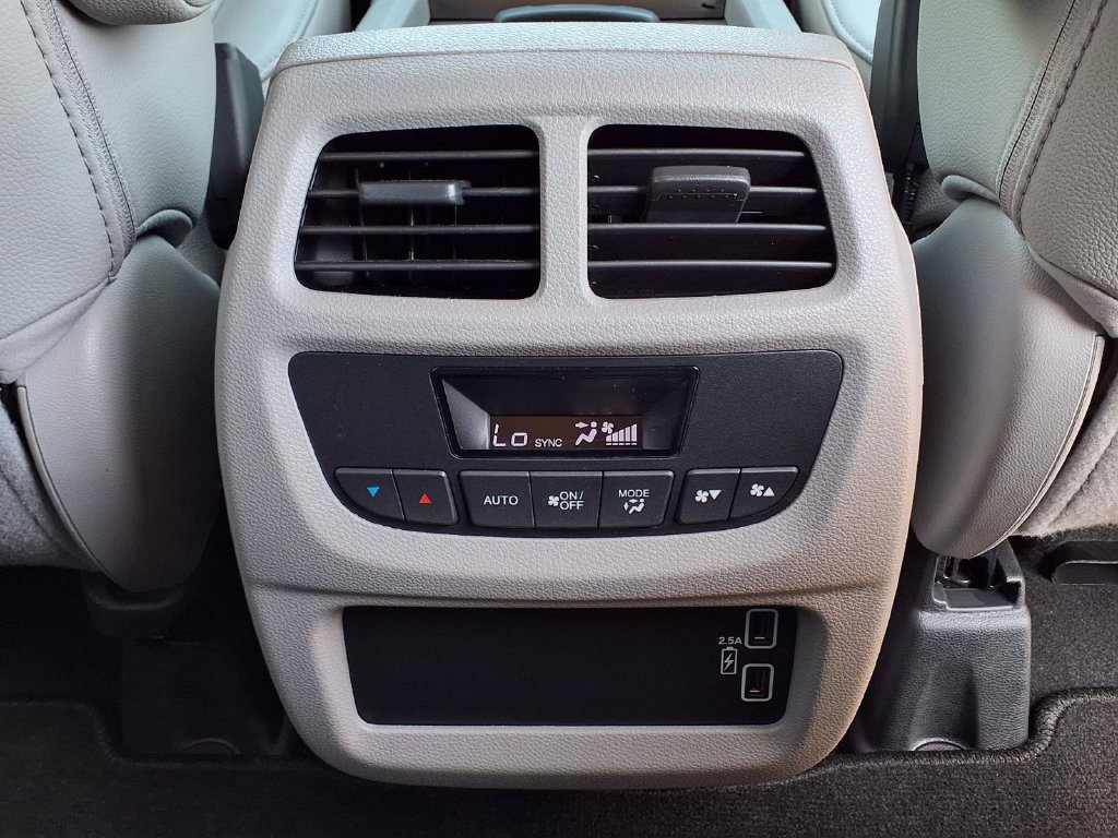 Used 2021 Honda Pilot EX-L image 16