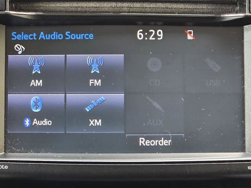 Used 2017 Toyota RAV4 XLE AWD/4WD image 20