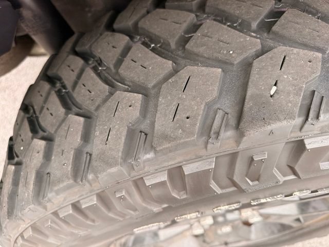 Used 2023 Jeep Wrangler Sport AWD/4WD image 29