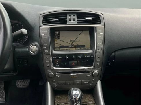 Used 2010 Lexus IS 350 RWD image 8