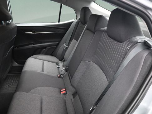 Used 2025 Toyota Camry LE FWD image 34