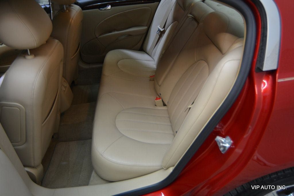 Used 2011 Buick Lucerne CXL FWD image 27