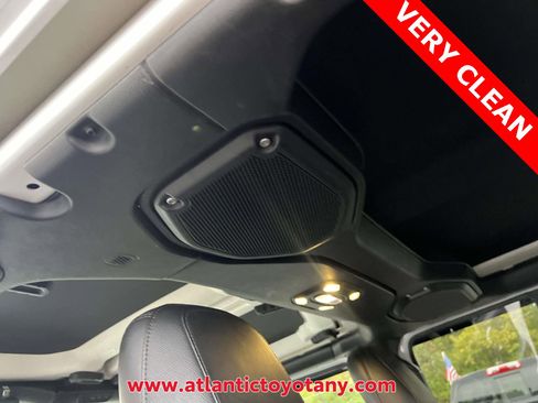 Used 2020 Jeep Gladiator Rubicon image 19