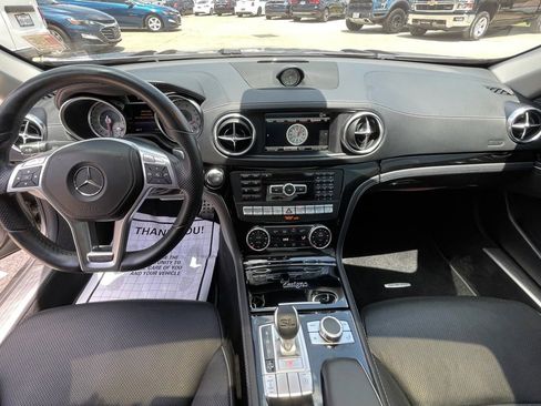 Used 2015 Mercedes-Benz SL 550 image 35