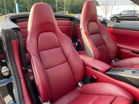 Used 2017 Porsche 911 Carrera 4S AWD/4WD image 40