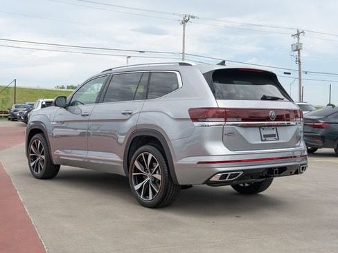 New 2026 Volkswagen Atlas SEL Premium R-Line AWD/4WD image 4
