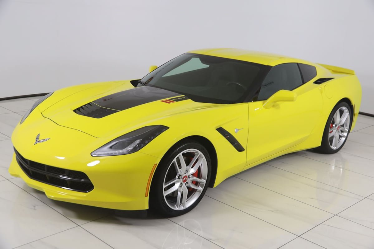 Used 2016 Chevrolet Corvette Stingray Coupe RWD image 29