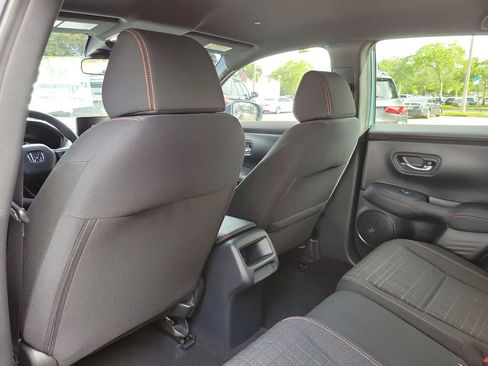 Used 2024 Honda HR-V Sport image 8