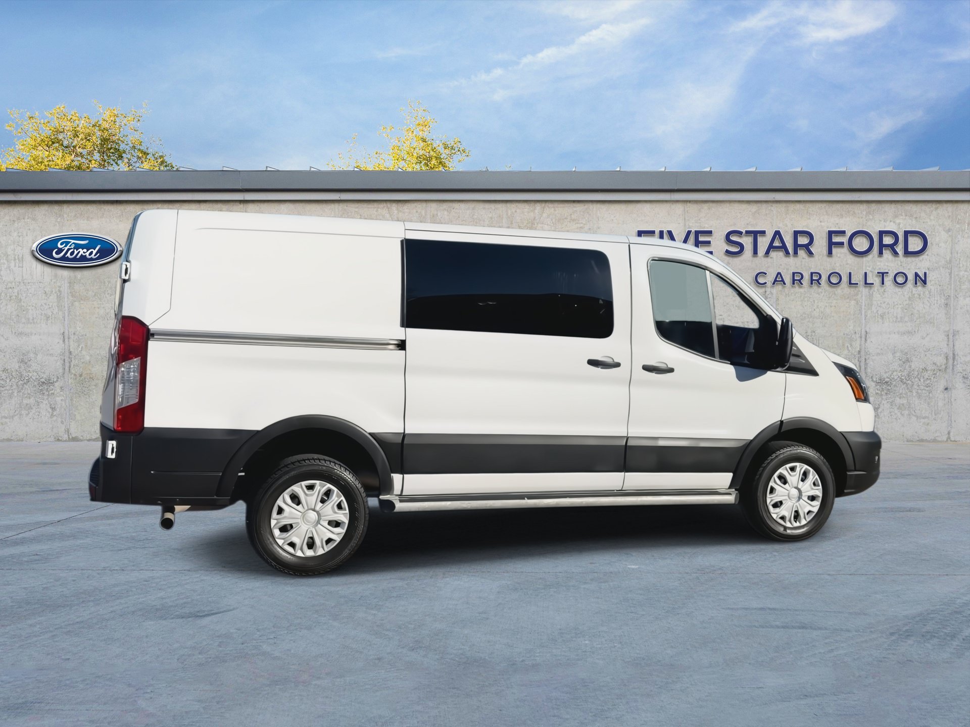 Used 2025 Ford Transit 250 Low Roof w/ Exterior Upgrade Package RWD image 9