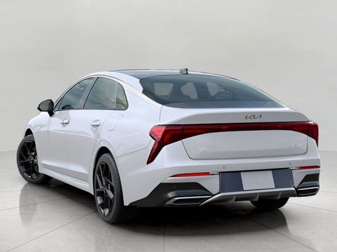 New 2026 Kia K5 GT-Line image 4
