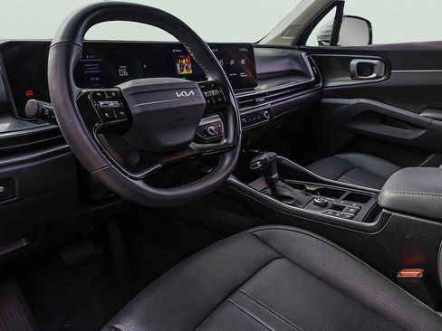 Certified 2026 Kia Sorento S FWD image 7