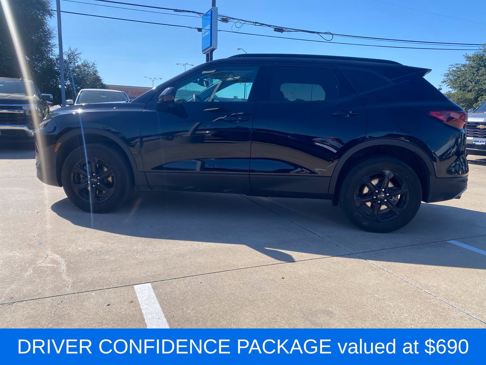 Used 2024 Chevrolet Blazer LT w/ Convenience Package FWD image 6