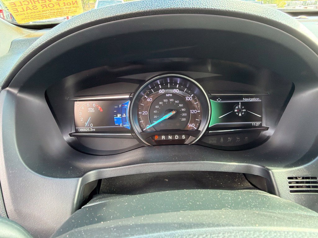 Used 2018 Ford Explorer Limited w/ Equipment Group 301A FWD image 7