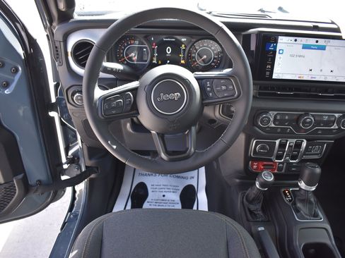 New 2026 Jeep Gladiator Willys image 18