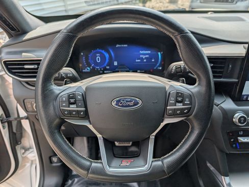 Used 2020 Ford Explorer ST w/ ST High-Performance Pack AWD/4WD image 18