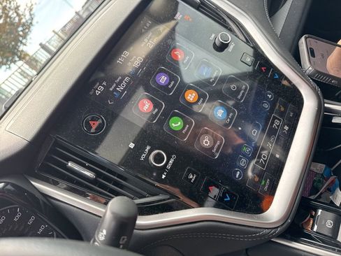 Certified 2025 Subaru Outback Premium image 17