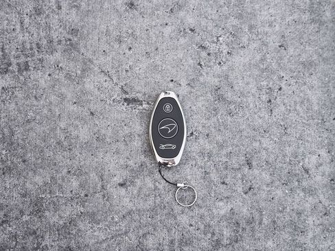 Used 2012 McLaren MP4-12C Coupe RWD image 64