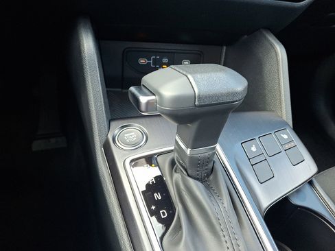 New 2026 Kia Sportage LX image 10