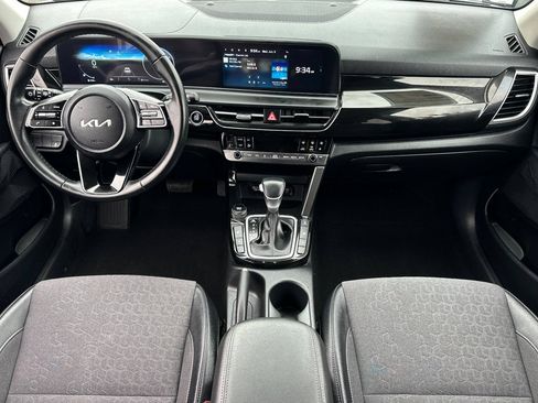 Used 2024 Kia Seltos X-Line AWD/4WD image 13