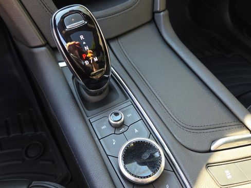 Used 2024 Cadillac XT5 Premium Luxury w/ Platinum Package image 22