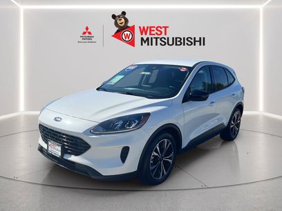 Used 2022 Ford Escape SE w/ SE Sport Appearance Package