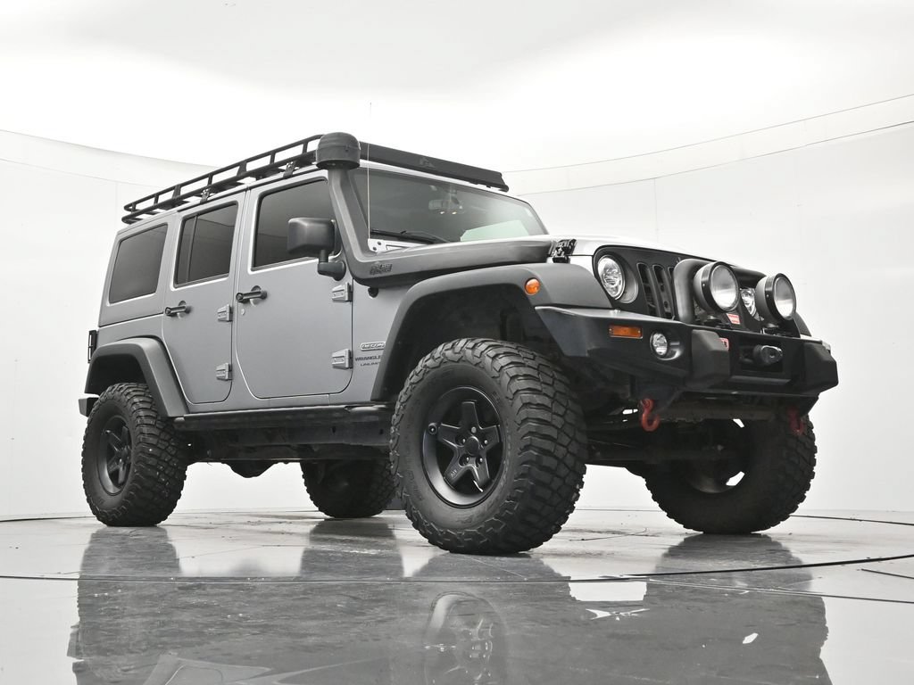 Used 2018 Jeep Wrangler Unlimited Rubicon AWD/4WD image 36