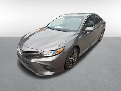 Used 2018 Toyota Camry SE