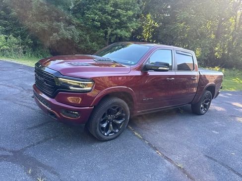 Used 2022 RAM 1500 Limited AWD/4WD image 2