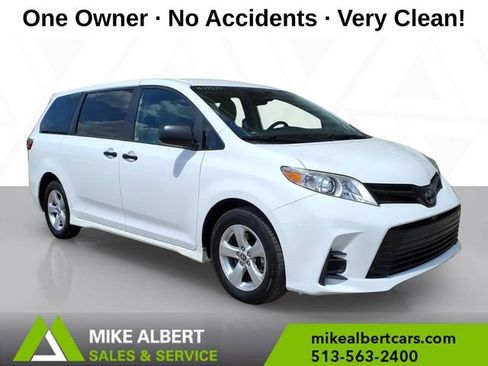 Used 2020 Toyota Sienna L FWD image 1